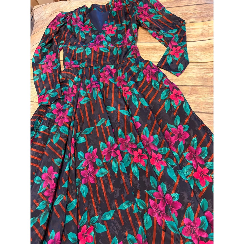 Vintage Vogue American Designer Original Handmade Floral Wrap Midi Dress OOAC